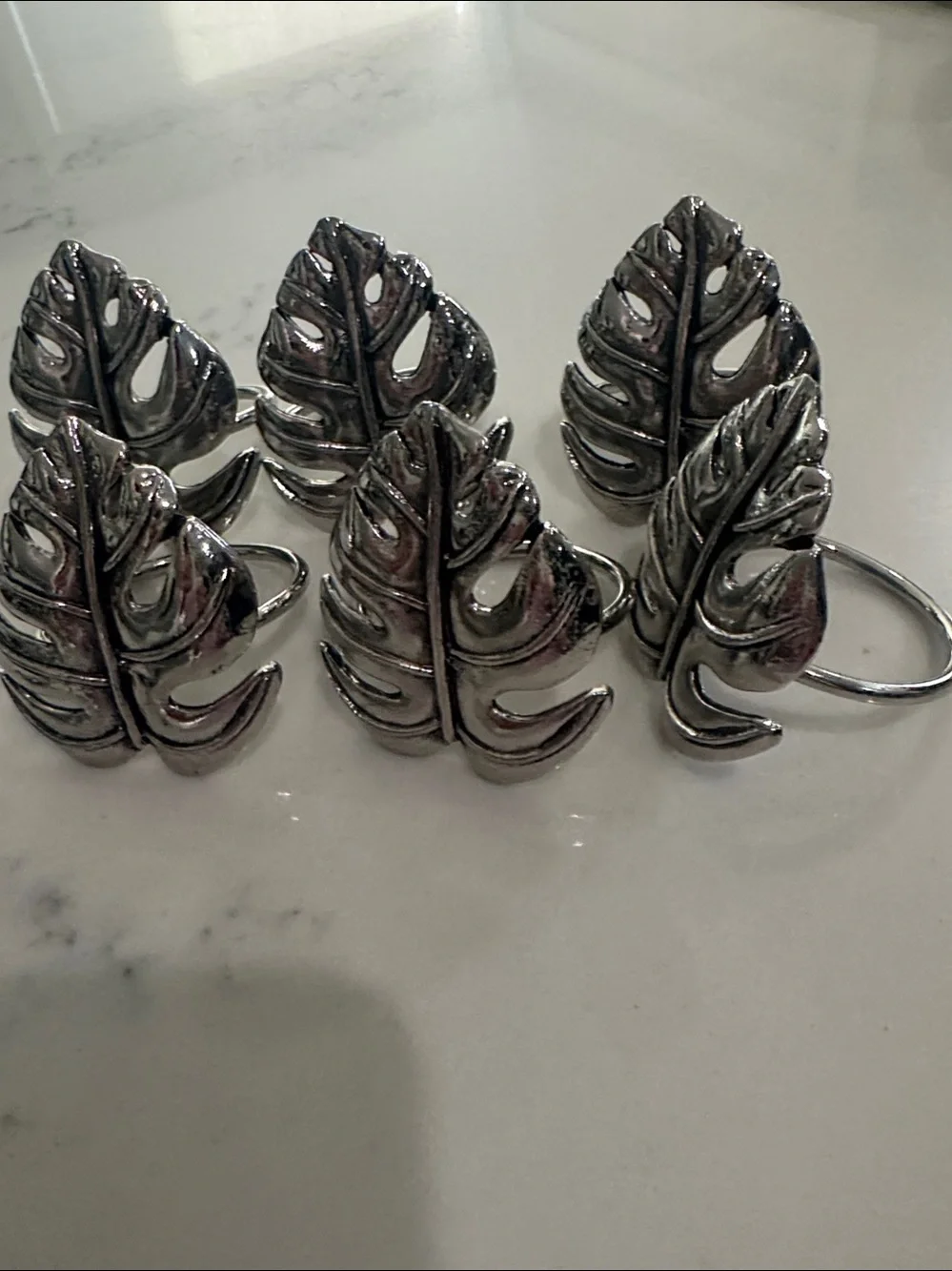 Silver tone Monstera Leaf napkin rings Set of 6